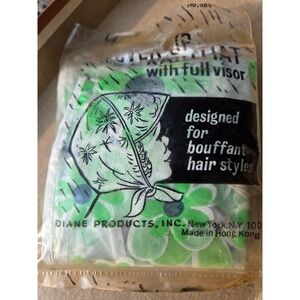 NEVER OPENED  new old stockDiane Rain Hat Full Visor Bouffant Hair  Green Floral